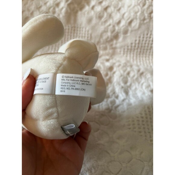 Hallmark White Valentines Bear - Picture 6 of 6